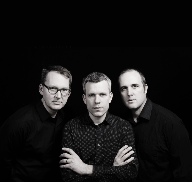 FLORIAN HOEFNER TRIO FLORIAN HOEFNER TRIO